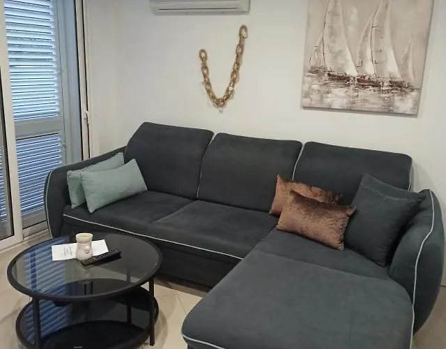 Stella 로바니스카