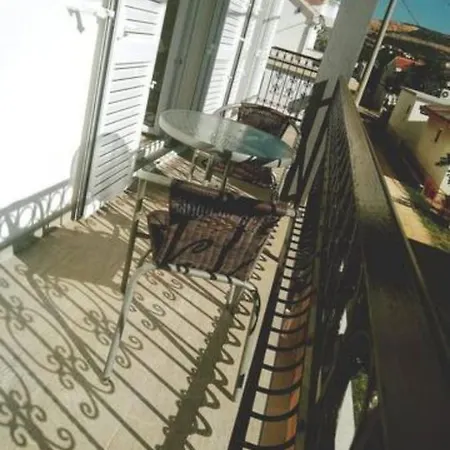 Stella * 洛瓦尼斯卡